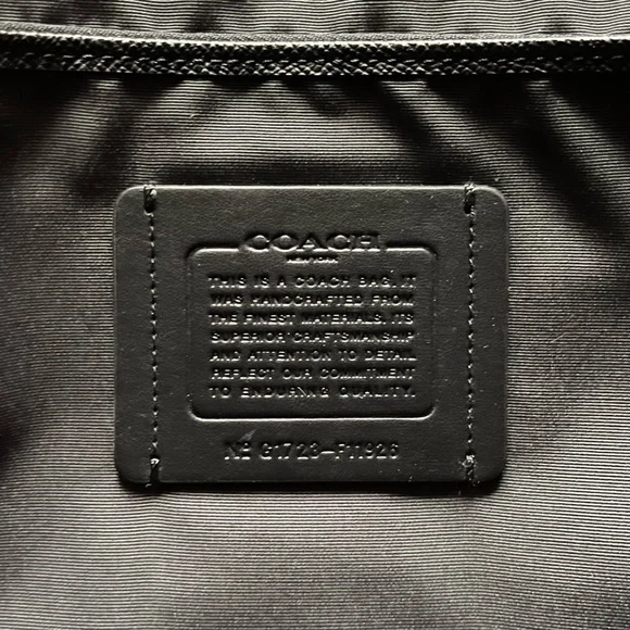 ❌ Coach Crossgrain Leather Tote - Picture 7 of 10